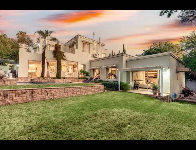 5 BEDROOM HOUSE FOR SALE IN FOURWAYS GARDENS